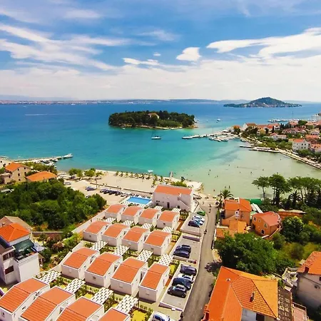 Apartman Apartment Dalmatia In Preko With Swimming Pool Preko