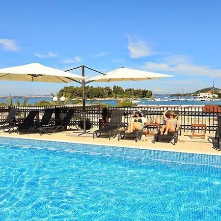 Apartman Apartment Dalmatia In Preko With Swimming Pool *