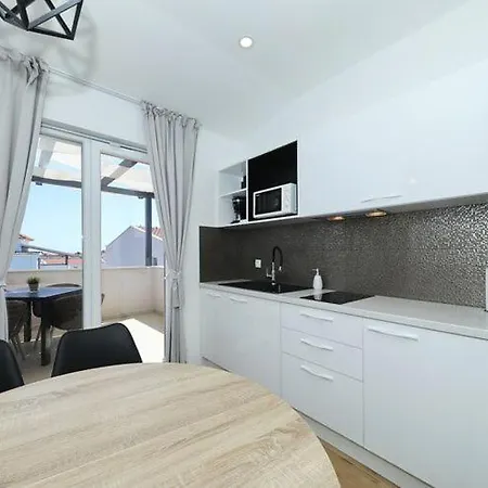 Apartment Dalmatia In Preko With Swimming Pool * Preko