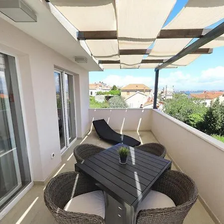 Apartment Dalmatia In Preko With Swimming Pool *