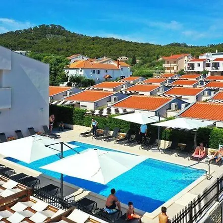Apartman Apartment Dalmatia In Preko With Swimming Pool